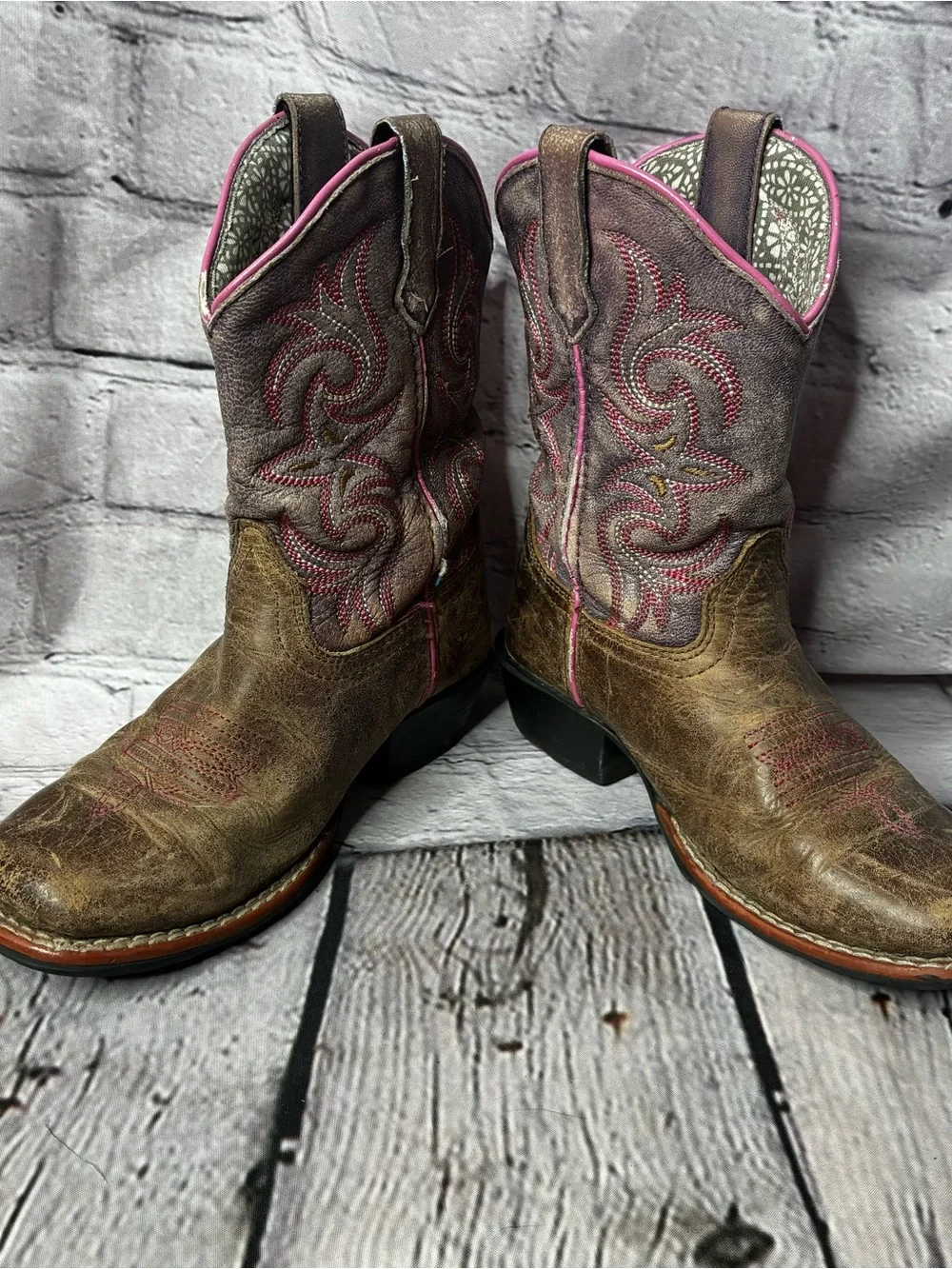 Western Distressed Brown Leather Cowgirl Purple Pink Boho Chic Boots Girls 13D